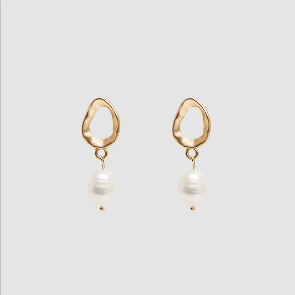 Farrow Jewelry Genia Drop Earrings (gold/pearl)